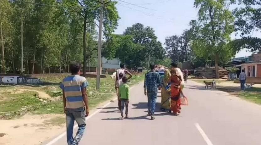 ठेले पर बैठकर पंजाब से 1100  किमी दूर श्रावस्ती पहुंचा 14 लोगों का परिवार