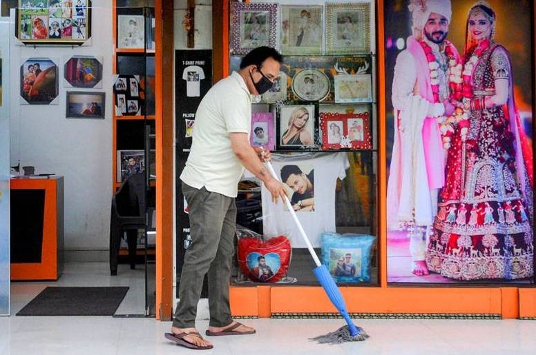 लॉकडाउन-4: जानें कौन सी दुकानों और कारोबार को मिली है परमिशन