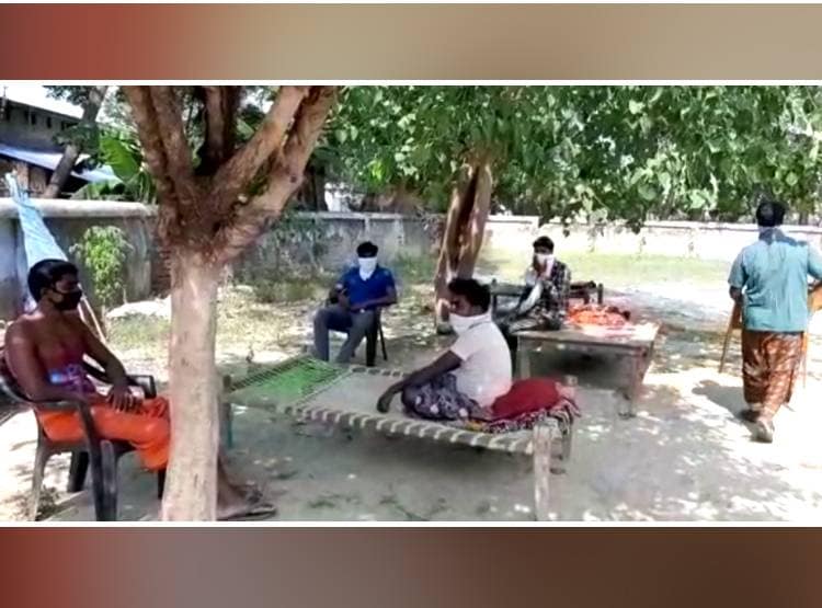 लॉकडाउन में 18 साल बाद लौटे गांव, न बीवी जिंदा मिली और न मां