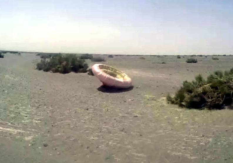 न्यूयॉर्क के ऊपर से गुजरते हुए अटलांटिक महासागर में गिरा चीन का रॉकेट