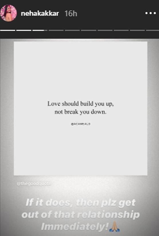 नेहा कक्कड़ ने दी प्यार पर सलाह, कहा- ये तोड़ता नहीं जोड़ता है