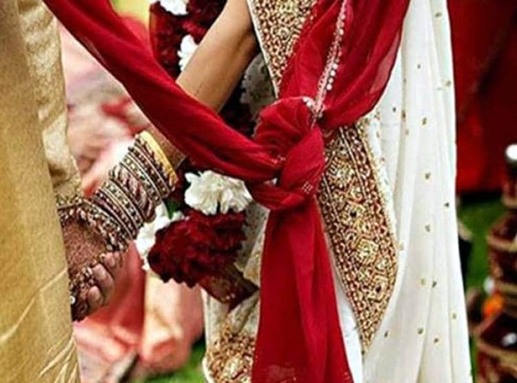 चचेरे भाई-बहन बने पति-पत्नी, लॉकडाउन में थाना परिसर के अंदर शादी