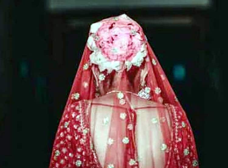 चचेरे भाई-बहन बने पति-पत्नी, लॉकडाउन में थाना परिसर के अंदर शादी