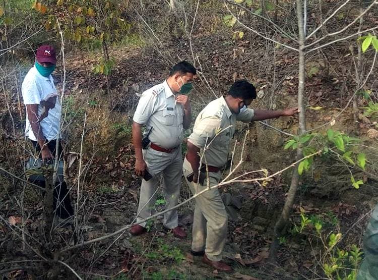 लॉकडाउन: घर पर था पति, सामने आए पत्नी के अवैध संबंध, टोका तो हुई हत्या