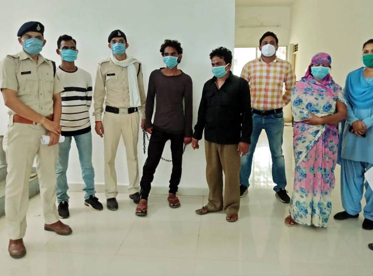 लॉकडाउन: घर पर था पति, सामने आए पत्नी के अवैध संबंध, टोका तो हुई हत्या