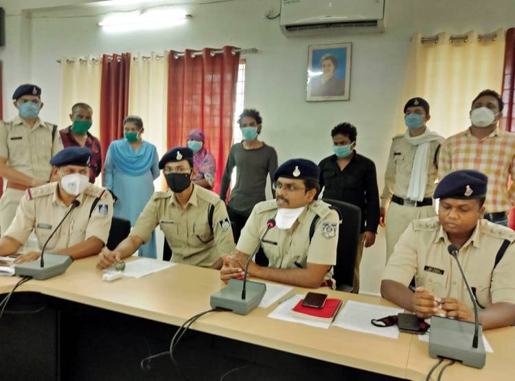 लॉकडाउन: घर पर था पति, सामने आए पत्नी के अवैध संबंध, टोका तो हुई हत्या