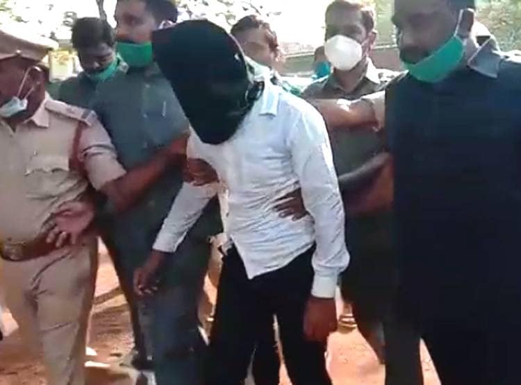 लव ट्रायंगल में हुआ मर्डर, एक को छिपाने के लिए 8 और कत्ल