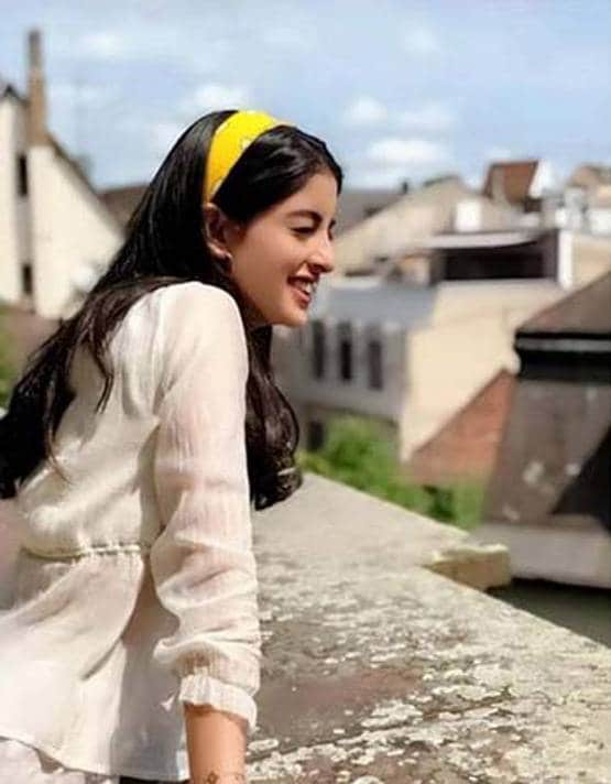 ग्रेजुएट हुईं अमिताभ की नातिन, बच्चन परिवार ने यूं मनाया जश्न