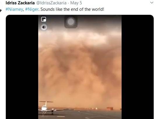 इस देश में अचानक लाल हो गया आसमान, लोग बोले- ये तो दुनिया का अंत है