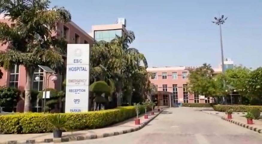 कोरोना संक्रमित नर्स ने अस्पताल पर लगाए गंभीर आरोप, वीडियो वायरल