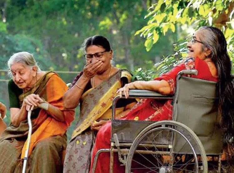 SBI के बाद HDFC बैंक ने लिया फैसला, अब बुजुर्गों को ज्‍यादा मुनाफा