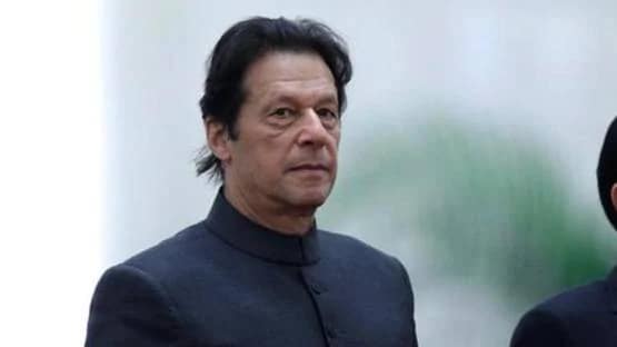 भारत को अकड़ दिखाने के चक्कर में फंसा PAK! अब इमरान दे रहे सफाई