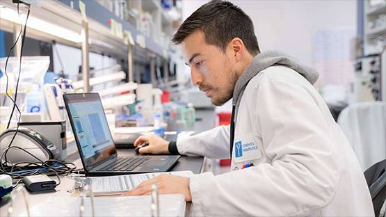 US की कंपनी का दावा- कोरोना का इलाज ढूंढ लिया, दवा 100% कारगर