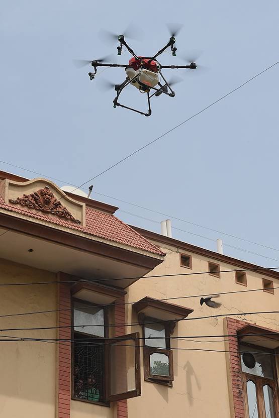 एक ही बिल्डिंग के 41 लोग कोरोना पॉजिटिव, अभी 108 की रिपोर्ट आनी बाकी