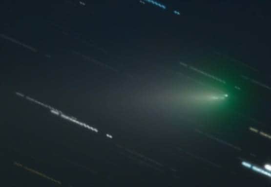 कल आकाश में होगा आतिशबाजी जैसा नजारा! जानें कैसे देख सकते हैं