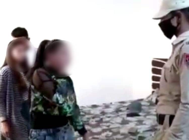 लॉकडाउन में बाहर से शटर डाउन, अंदर चल रहा था सेक्स रैकेट