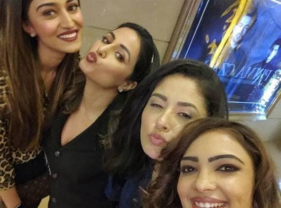 कसौटी फेम पूजा बनर्जी को याद आए पुराने दिन, शेयर की Unseen फोटोज