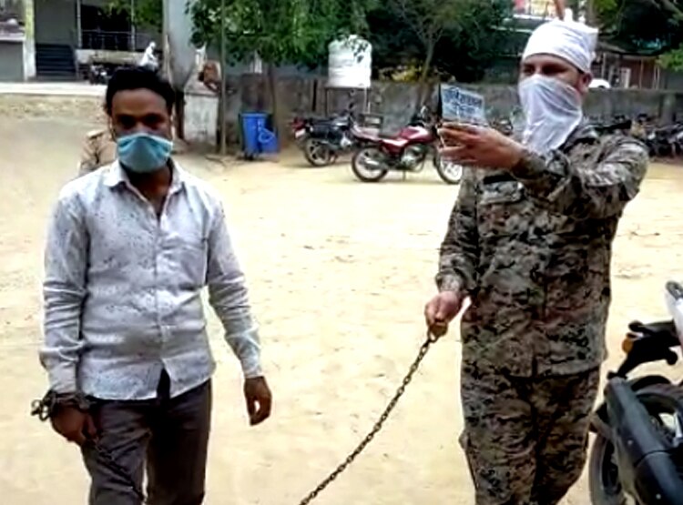 आरोपी पिता