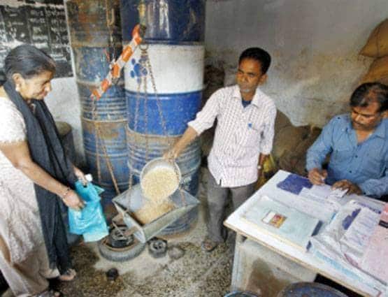 राशन कार्ड पर सरकार ने बदले नियम, 80 करोड़ लोगों के काम की बात