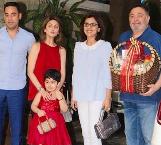 पिता के निधन के बाद बेटी संग मुंबई पहुंचीं रिद्धिमा, मां नीतू से मिलीं