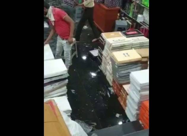 मुसीबत बना मुगलकालीन कुआं, लॉकडाउन में अचानक बढ़ने लगा जलस्तर