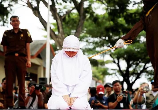 मुसलमान बनने के लिए कहा तो सऊदी अरब ने कर लिया गिरफ्तार