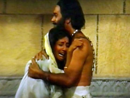 रियल लाइफ में मिथुन चक्रवर्ती की समधन हैं महाभारत की देवकी