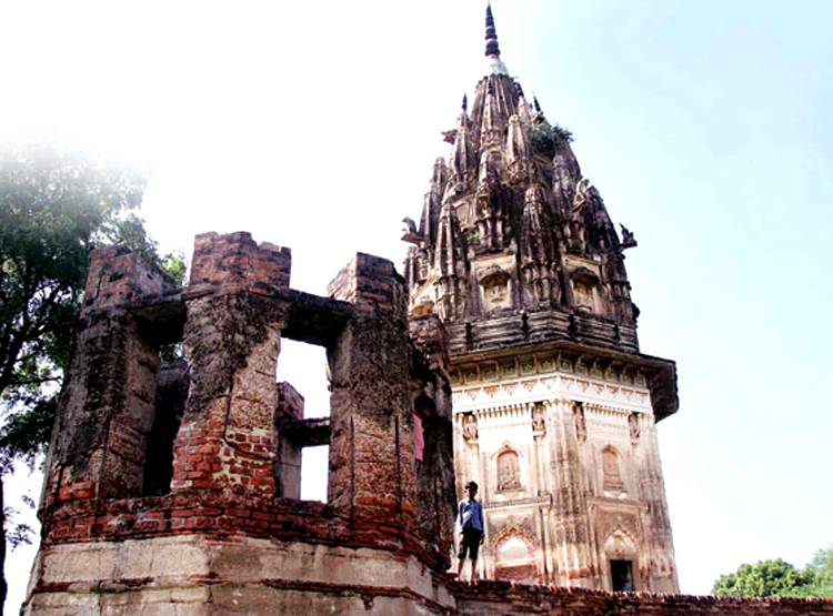 शोभन सरकार का निधन, जिनके सपने में आया सोना तो खुदाई करवाने लगी थी सरकार