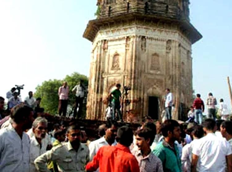 शोभन सरकार का निधन, जिनके सपने में आया सोना तो खुदाई करवाने लगी थी सरकार