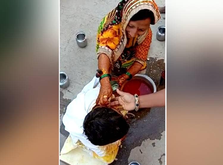 3 फीट का दूल्हा-4 फीट की दुल्हन, लॉकडाउन में हुई ये शादी चर्चा में