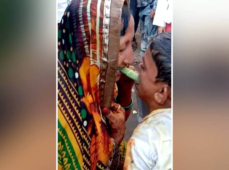 3 फीट का दूल्हा-4 फीट की दुल्हन, लॉकडाउन में हुई ये शादी चर्चा में