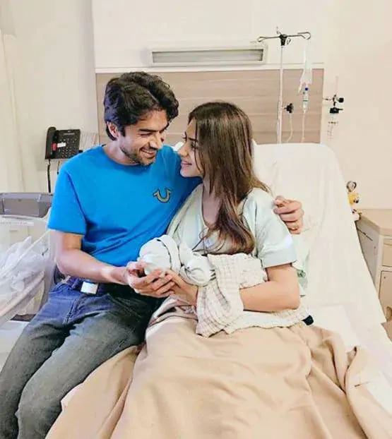 प्रेग्रेंट महिलाएं हुईं कोरोना पॉजिटिव, पढ़कर पैनिक कर गई थीं स्मृति खन्ना