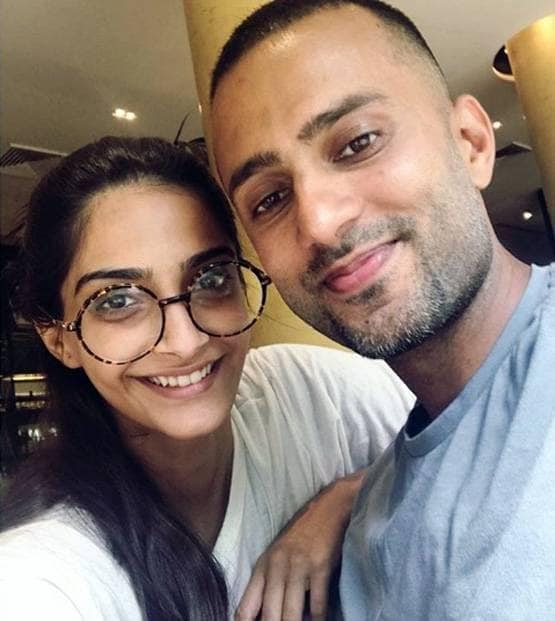 अंदर से ऐसा है सोनम कपूर का घर, एक्ट्रेस ने शेयर कीं Inside फोटो