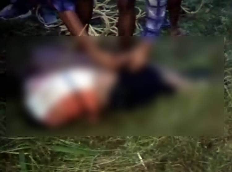 1 का गला काटा, 2 बच्चों के पैर बांध कुएं में फेंका, फिर खुद दे दी जान