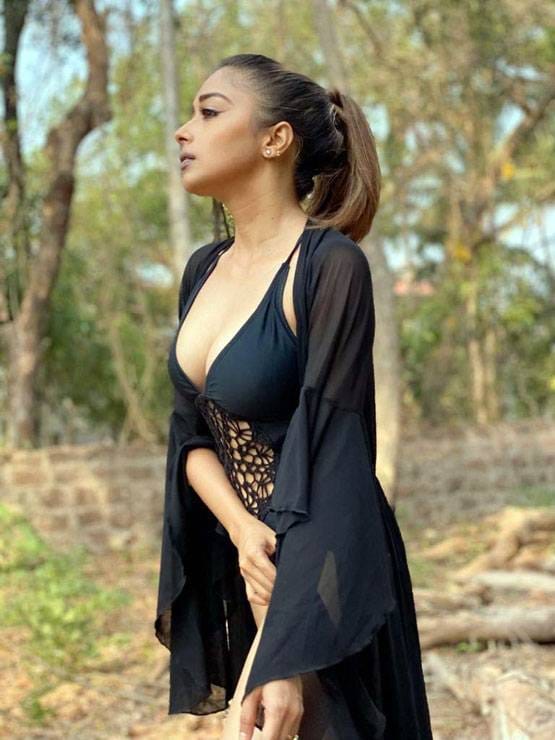 उतरन फेम टीना दत्ता के लिए वेकेशन बना लॉकडाउन, सीख रही हैं योग भी