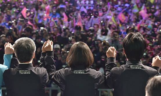 चीन ने दी धमकी, कहा- अमेरिका अब अंजाम भुगतने के लिए तैयार रहे