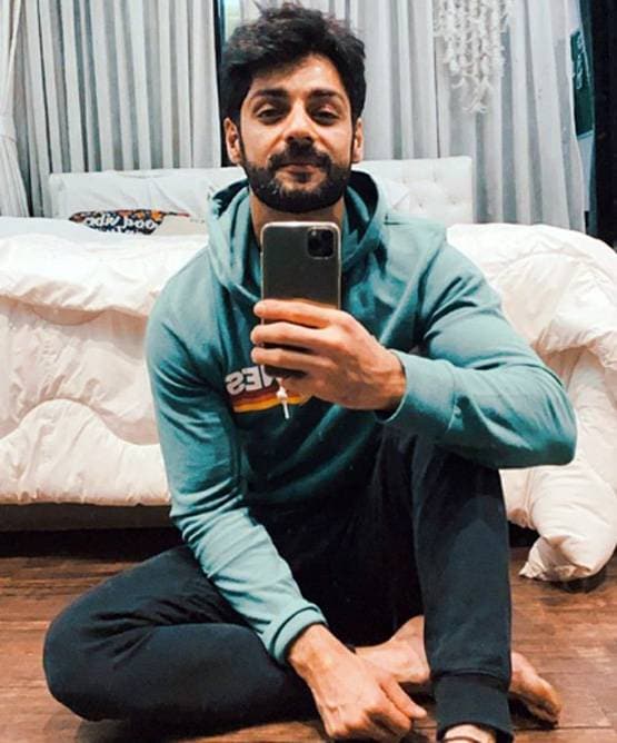 62 साल की उम्र में करण वाही की मां का ट्रांसफॉर्मेशन, घटाया 18kg वजन