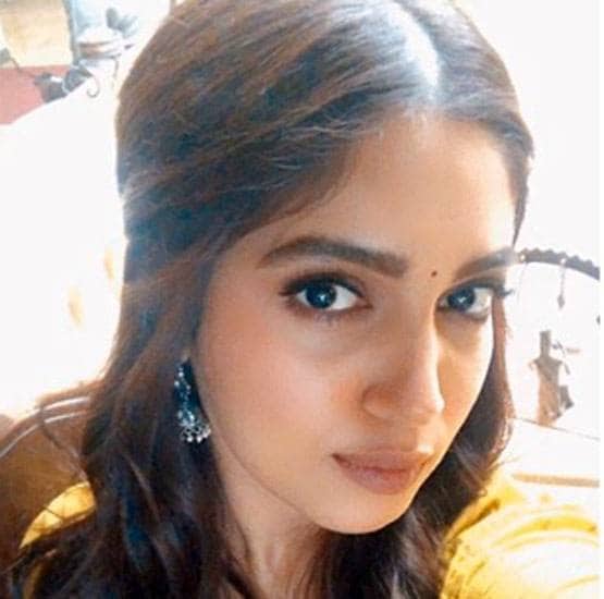 पिता को याद कर भावुक हुईं भूमि पेडनेकर, बोलीं- काश आप हमें देख पाते