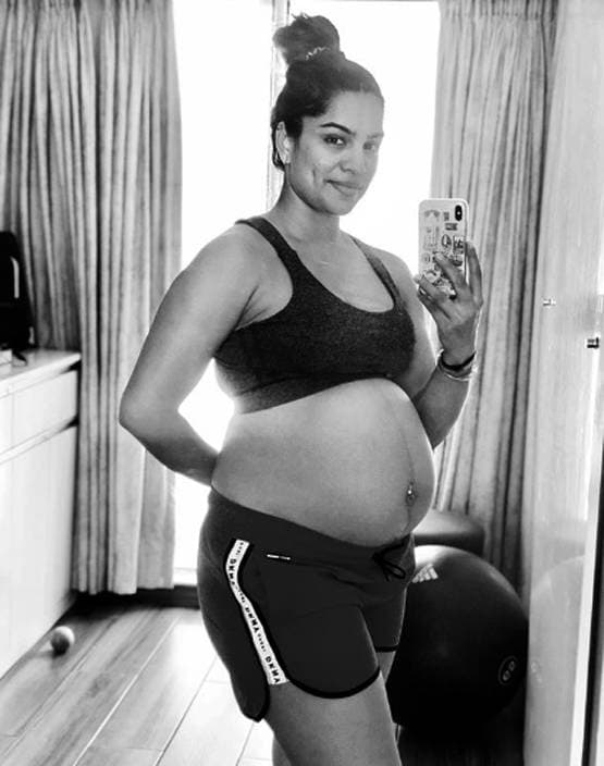 जल्द मां बनने वाली हैं कुमकुम भाग्य फेम एक्ट्रेस, फ्लॉन्ट किया बेबी बंप