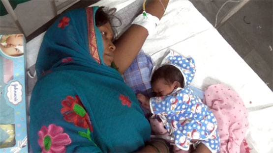 रास्ते में पैदा हुआ मजदूर महिला का बच्चा, 170 KM चलने के बाद मिली मदद