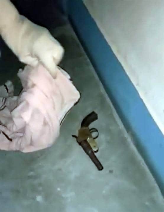 किराया नहीं दे पाए तो मकान मालिक के बेटे ने मारी गोली, दंपति की मौत