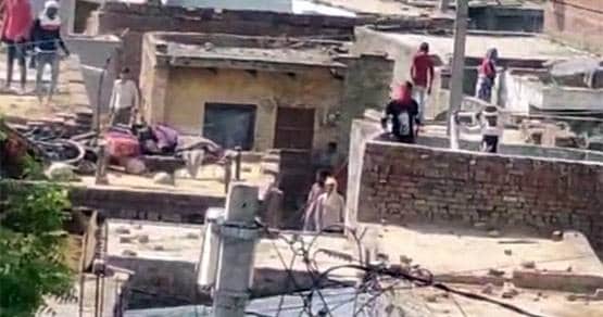 क्रिकेट के विवाद में खूब चले ईंट-पत्थर, दो गुटों में हुई जमकर फायरिंग