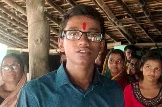 Bihar Board 10th: किसान का बेटा बना सेकेंड टॉपर, IIT है अगली मंजिल