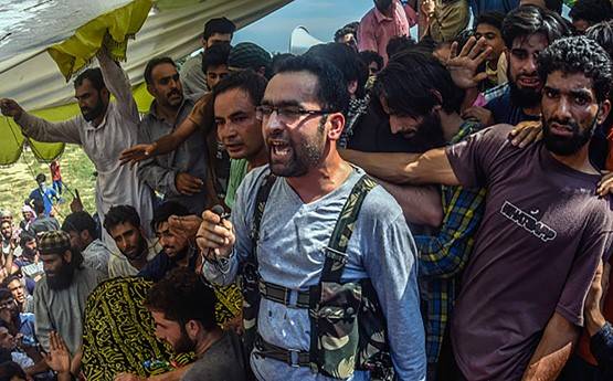 ऐसे बना हिज्बुल, जिसके टॉप टेररिस्ट थे रियाज नायकू और बुरहान वानी