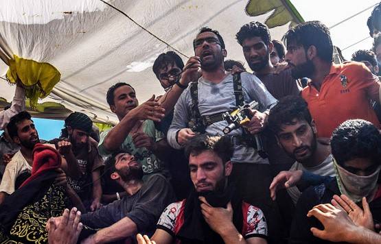 ऐसे बना हिज्बुल, जिसके टॉप टेररिस्ट थे रियाज नायकू और बुरहान वानी