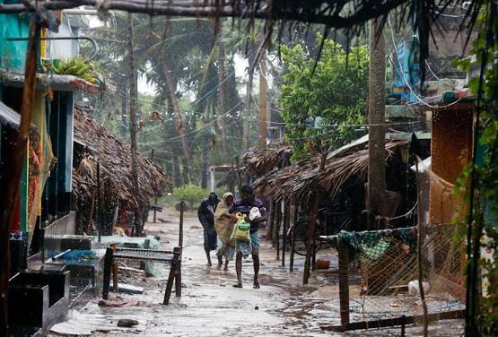 फानी-तितली-लैला के बाद अम्फान की तबाही, कैसे रखे जाते हैं ये नाम