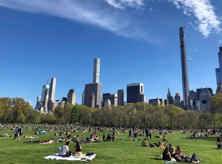 मुंबई और न्यूयॉर्क में 12530 किमी की दूरी, फ‍िर भी क्यों हो रही दोनों की तुलना