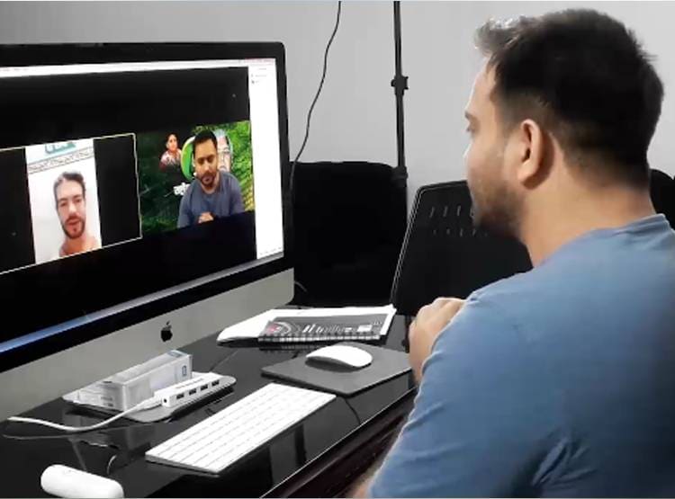 11 देशों की यात्रा पर साइकिल से निकला टूरिस्ट लॉकडाउन में फंसा तो...