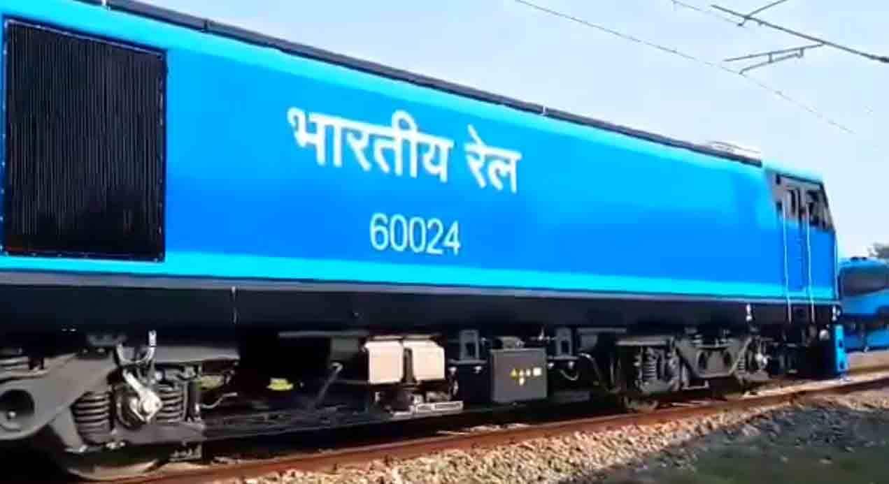 सबसे शक्तिशाली स्वदेशी AC इंजन का ट्रायल, रेलवे ने कहा- गर्व का पल!