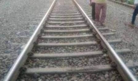 घर लौटने की आस, पटरी पर टूट गई सांस, औरंगाबाद हादसे का ऐसा था मंजर